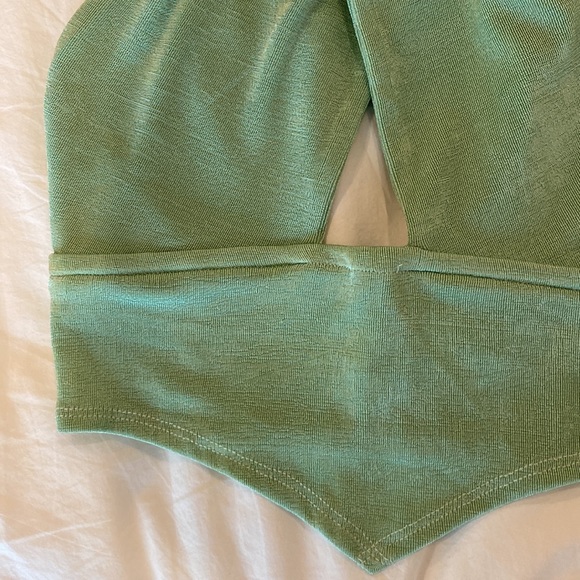 Green Twist Top - Picture 7 of 8